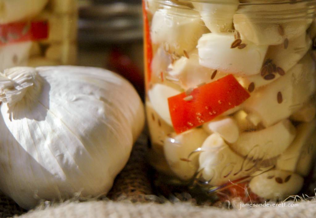 Spicy Pickled Garlic James & Everett
